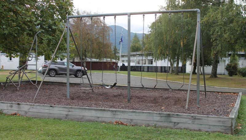 Turangi Holiday Park Екстериор снимка