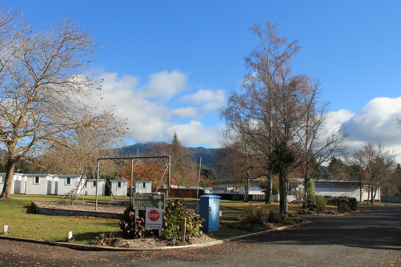 Turangi Holiday Park Екстериор снимка